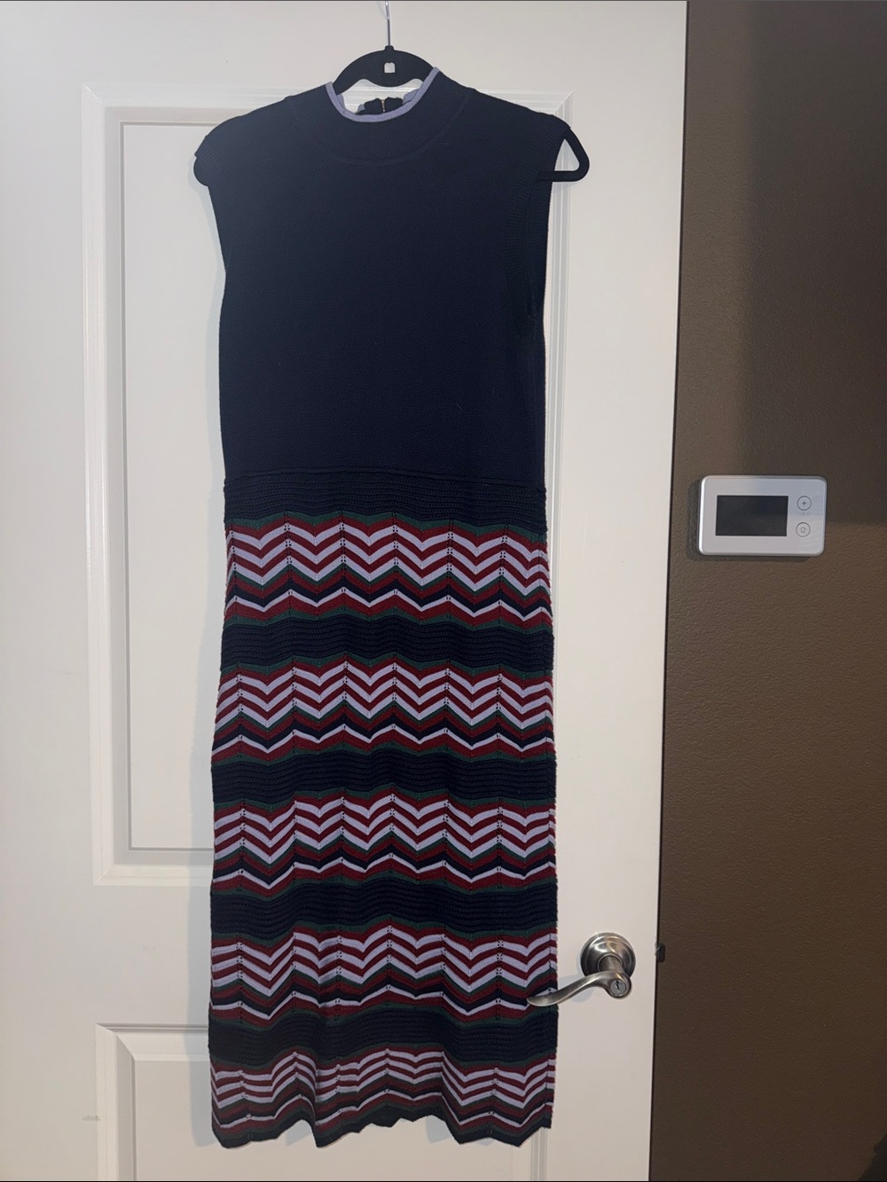 Vince Camuto Navy and White Knit Top